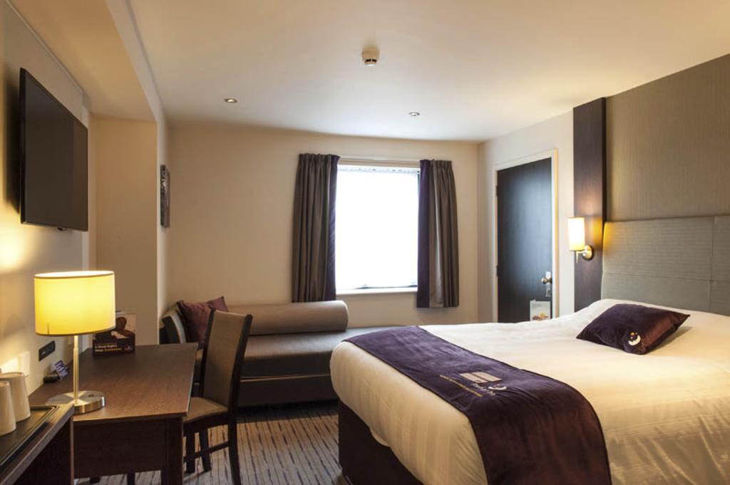 Premier Inn Dover Central - Eastern Ferry Terminal ห้อง รูปภาพ