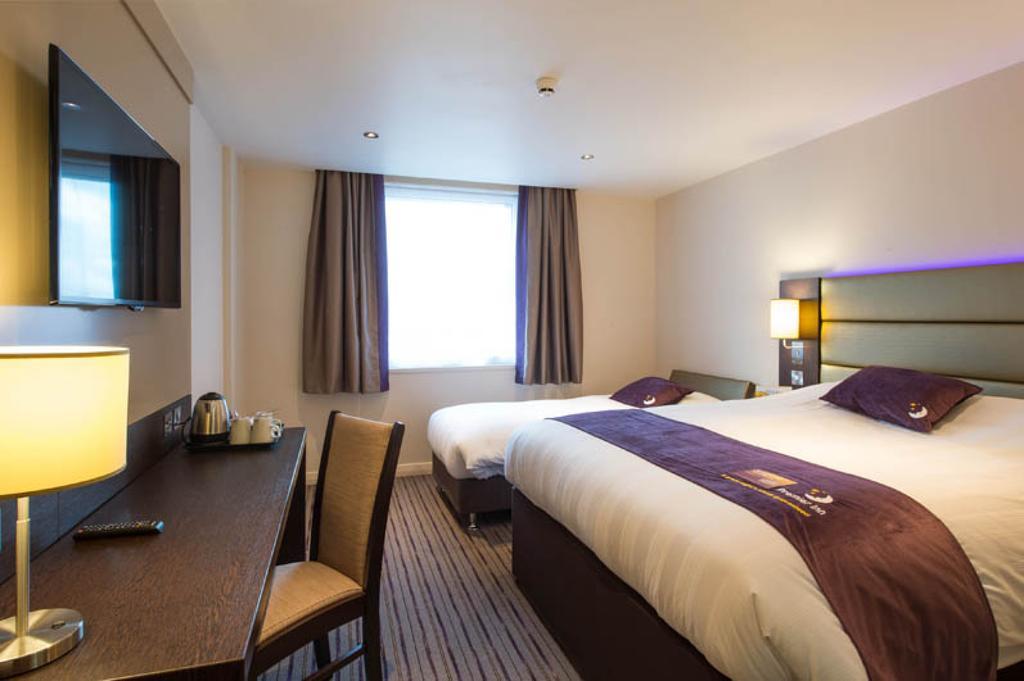 Premier Inn Dover Central - Eastern Ferry Terminal ห้อง รูปภาพ